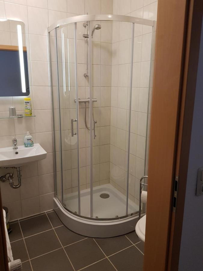 Hotel Zur Altstadt Calbe Екстериор снимка
